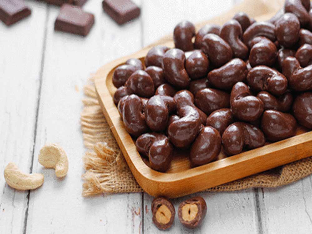 Salted Chocolate-Covered Roasted Cashews