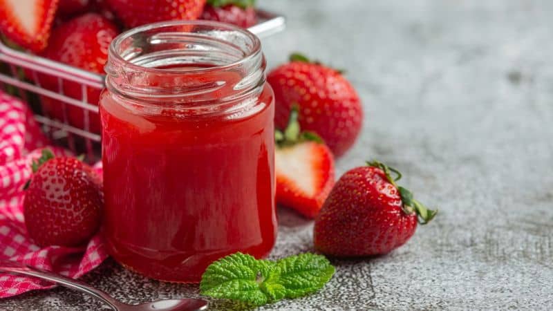 Simple Strawberry Jam Recipe